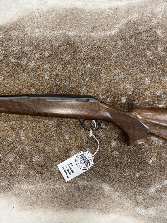 Nye rifler - Tikka - Tikka T3 Hunter Kal. 22-250 Nye rifler - Tikka - Tikka T3 Hunter Kal. 22-250