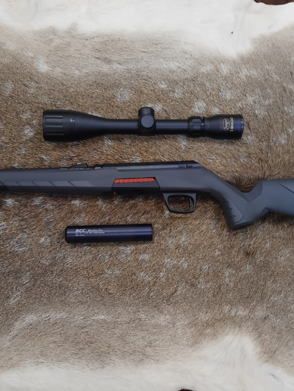 Nye salonrifler - Winchester - WINCHESTER XPERT KAL 22 INKL. KIKKERT OG LYDDÆMPER