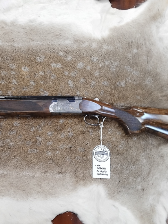 Nye haglgevær - Beretta - 687 500 YRS ANN.